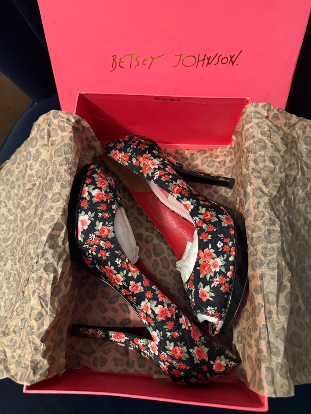 Betsey Johnson Vintage floral peep-toe platform Satin pumps - Picture 4 of 10